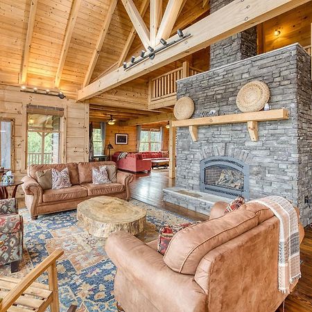 Sky High Lodge By Bk Stays. Large Cabin. Amazing Views. Game Room. Jacuzzi. Six Bedrooms. Sleeps 12 Blue Ridge Buitenkant foto