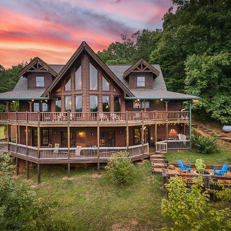 Sky High Lodge By Bk Stays. Large Cabin. Amazing Views. Game Room. Jacuzzi. Six Bedrooms. Sleeps 12 Blue Ridge Buitenkant foto