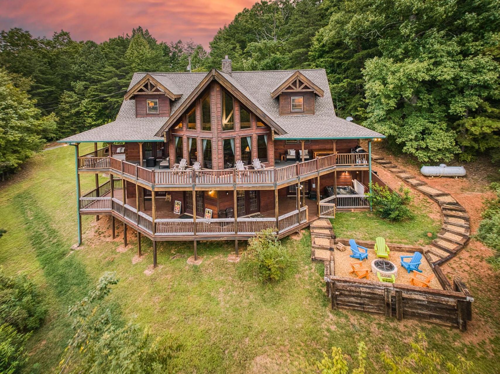 Sky High Lodge By Bk Stays. Large Cabin. Amazing Views. Game Room. Jacuzzi. Six Bedrooms. Sleeps 12 Blue Ridge Buitenkant foto