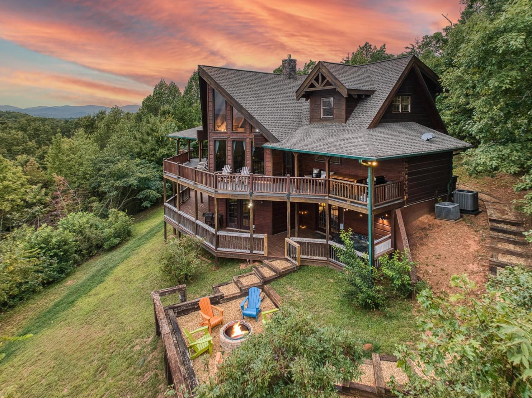 Sky High Lodge By Bk Stays. Large Cabin. Amazing Views. Game Room. Jacuzzi. Six Bedrooms. Sleeps 12 Blue Ridge Buitenkant foto